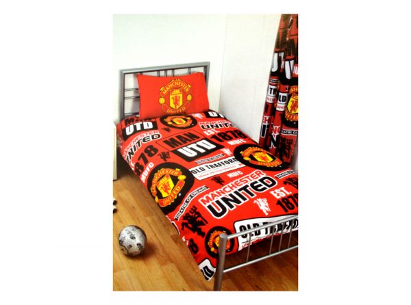 MAN UTD PATCH SINGLE DUVET AND PILLOW SET